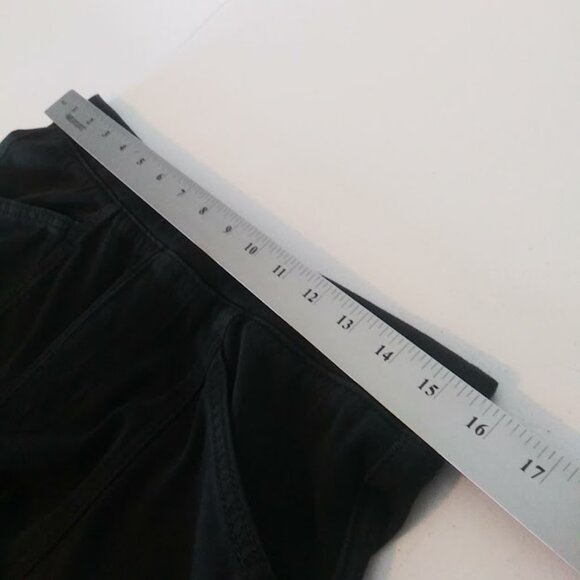 Logo by Lori Goldstein women's size 8P black wash pull on jogger - Picture 7 of 14